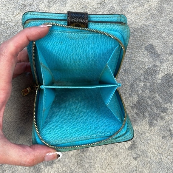 Louis Vuitton Limited Edition Groom Compact Snap Zip Wallet Bellboy Monogram - Picture 14 of 17